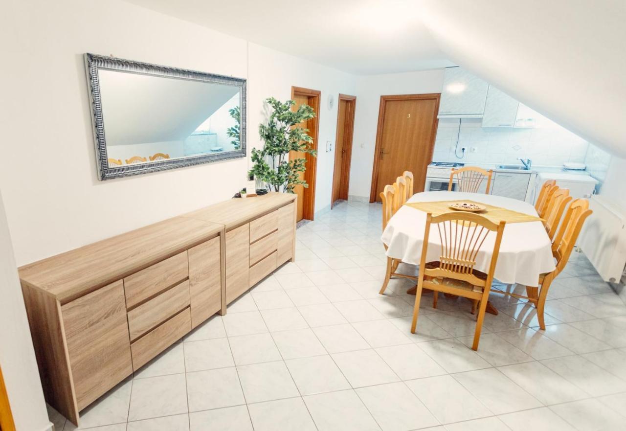 Frankovic Bed&Breakfast Vinica Exterior photo